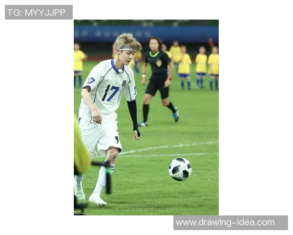 足球明星蔡伟明：从青涩少年到绿茵场上的传奇之路